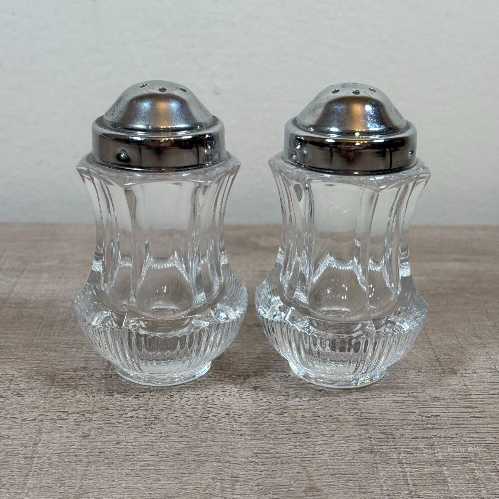 Vintage Fostoria Salem Lead Crystal Clear Salt and Pepper Shakers
